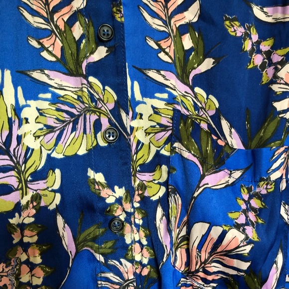 Funky free people button up shirt. - Picture 2 of 5